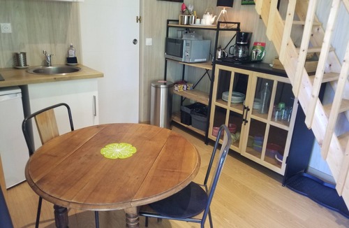 Saint-Julien-le-Petit Ski Chalet | "le petit paradis" micro house