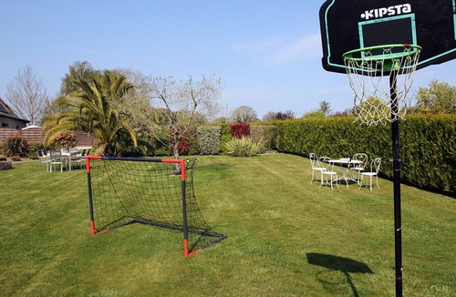 Saint-Meloir-des-Ondes Villa | Le Petit Porcon