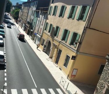 Saint-Pons-de-Thomieres Apartment | Le petit paradis