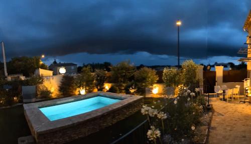 Saint-Quentin-la-Poterie Bed & Breakfast | Le Petit Eden