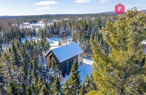 Shannon House | Le Petit Frontenac - Chalet haut de gamme avec spa à Shannon - Resort près de Québec