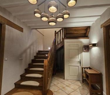 Vivonne House | Le petit gîte de cercigny