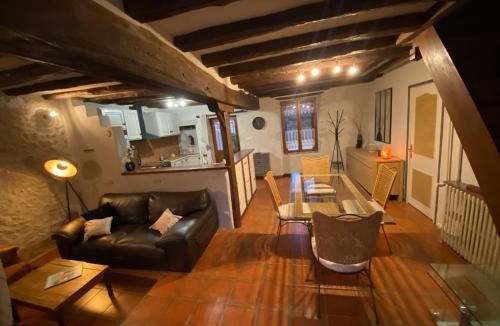 Josnes House | Le petit gîte des Moyens-Ducs