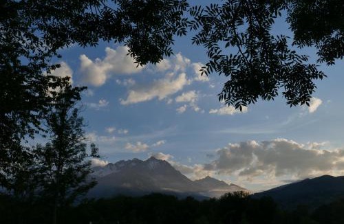 Aucun House | Le petit gite refuge
