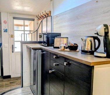 Chantilly Apartment | Le Petit Hameau de Chantilly - Studio 4 pers Chic et Charme au Coeur de Chantilly - Classé 3 étoiles