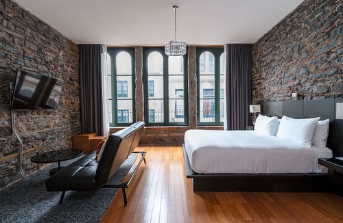 Old Montreal Hotel | Le Petit Hotel Vieux-Montreal - Saint-Paul