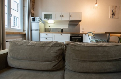 Griffon - Royale Apartment | Le petit Imbert - warm and cosy studio apartment