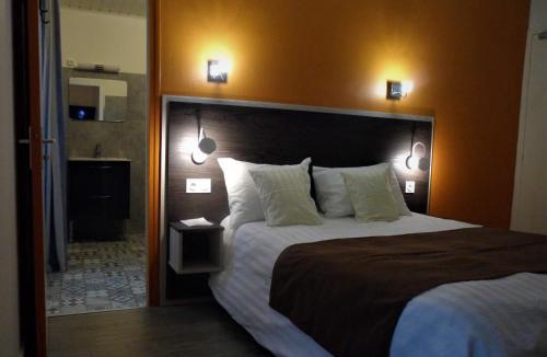 La Chapelle-Caro Hotel | Le Petit Keriquel