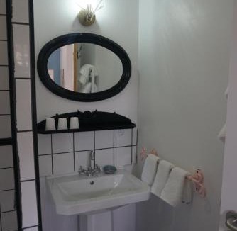 La Chataigneraie House | Le petit logis
