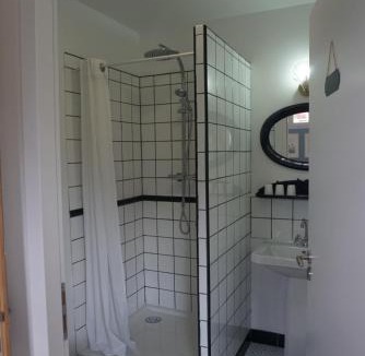 La Chataigneraie House | Le petit logis