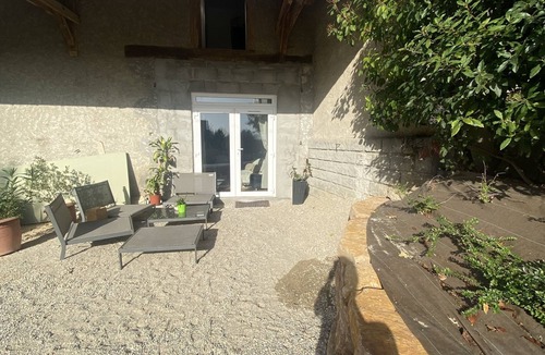 Briord Apartment | "Le Petit Louis