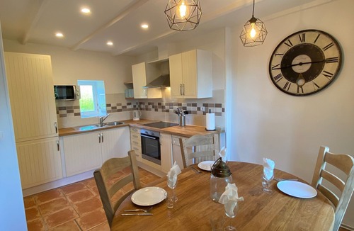 (le) Mesnil Hue House | Le Petit Maison - La Relierie