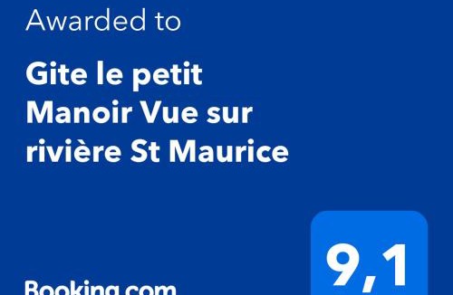 Grandes-Piles Bed & Breakfast | Le petit Manoir Spa et Vue sur rivière St Maurice