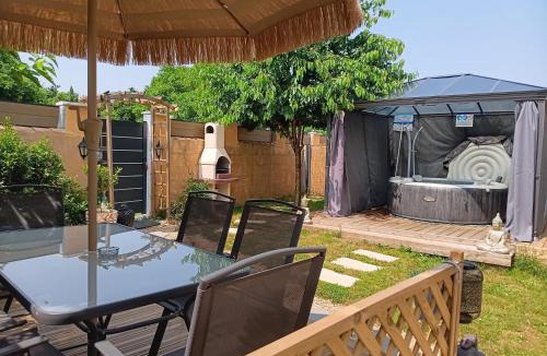 Echire House | Le Petit Marais