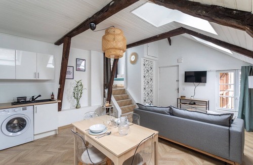Centre Apartment | LE PETIT MARIUS - Cocon au cœur du centre-ville historique