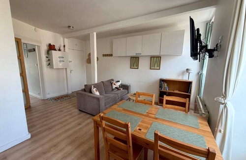 Milly-la-Foret Apartment | Le Petit Milly
