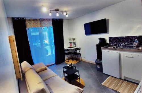 La Mure Apartment | Le Petit Mineur Cosy Studio