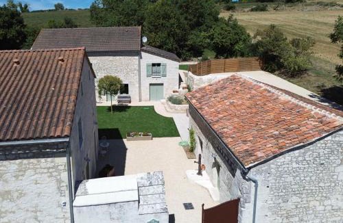 Lemere House | Le Petit Munet