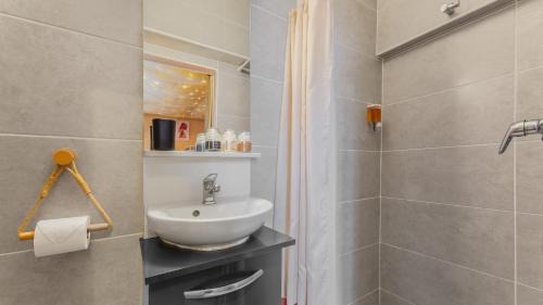 Evreux Apartment | Le petit nid étoilé - Gare, Jardin botanique, Wifi