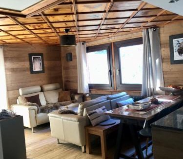 Granges Apartment | Le Petit Nid