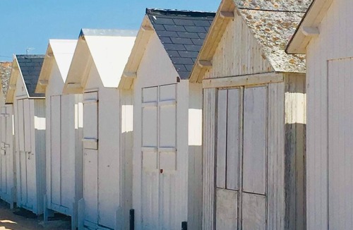 Bernieres-sur-Mer Apartment | Le Petit nid de Katia