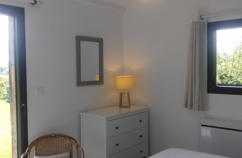 Bonneville-la-Louvet Bed & Breakfast | Le Petit Orchard