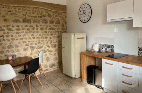 Villeneuve-les-Cerfs House | Le petit paddock