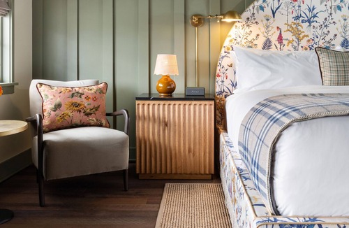 Northeast Carmel Hotel | Le Petit Pali at Ocean Ave