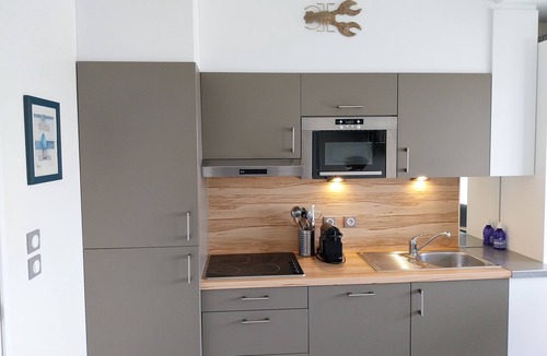Wimereux Apartment | Le petit Paradis! Cozy studio on the ground floor with breathtaking sea view!