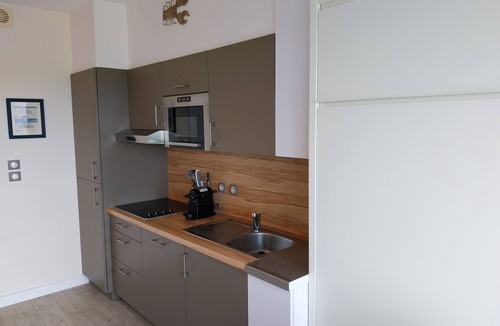 Wimereux Apartment | Le petit Paradis! Cozy studio on the ground floor with breathtaking sea view!