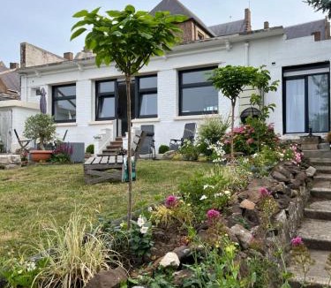 Cassel House | Le petit paradis