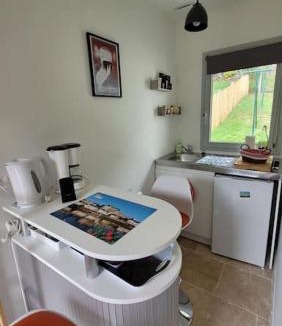 Nazelles-Negron Apartment | Le Petit Paradis
