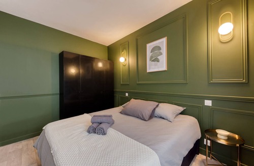 L'Ile-Saint-Denis Apartment | Le petit Paris - coup de coeur