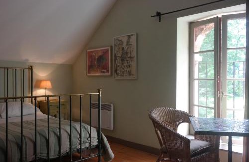 Flagey-Echezeaux Bed & Breakfast | le Petit Paris