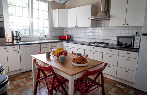 Montchaton House | Le petit perron House 143 m2 10 people max 10 minutes from the beach by car