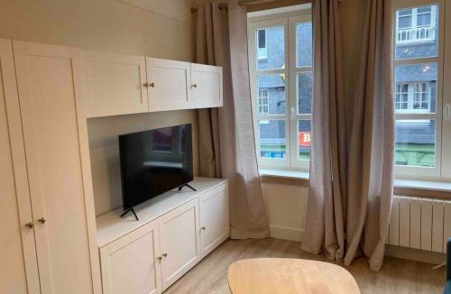 Pont-l'Eveque Apartment | Le petit pontépiscopien