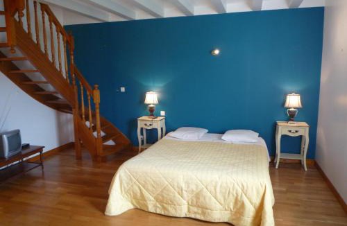 Monce-en-Belin House | Le Petit Pont