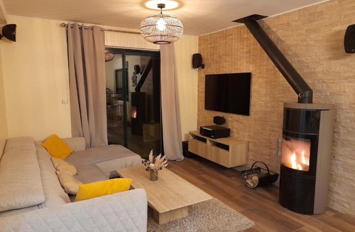 Pleumeleuc House | LE PETIT PONT