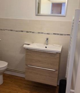 Chinon Apartment | Le Petit Quai Studio 2 site historique Chinon