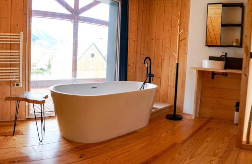 Sailhan Ski Chalet | Le petit Repaire