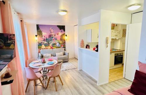 Bailly-Romainvilliers Apartment | Le petit Royaume des princesses 14 min Disneyland