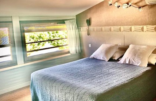 Serrieres Hotel | le petit roche