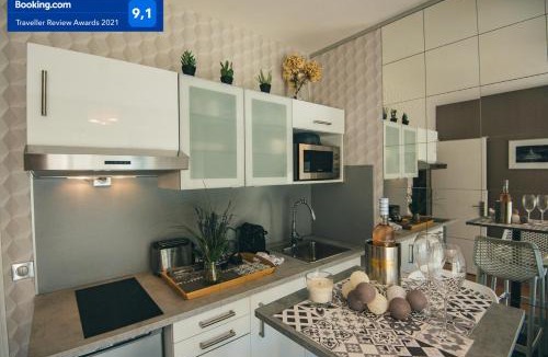 Le Chesnay Apartment | Le Petit Roi - StandingPlace