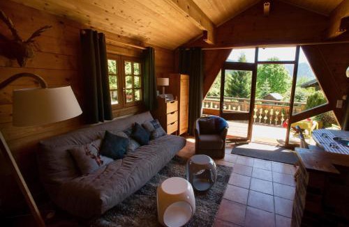 Le Sappey-en-Chartreuse Ski Chalet | Le Petit Skieur B&B