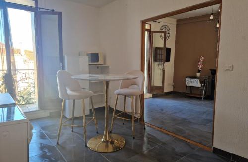 Servian Apartment | Le Petit Servian