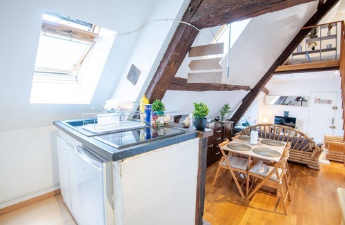Amboise Apartment | Le petit soleil - Le T2 Climatisé