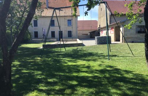 Dompierre-les-Tilleuls House | Le petit verger