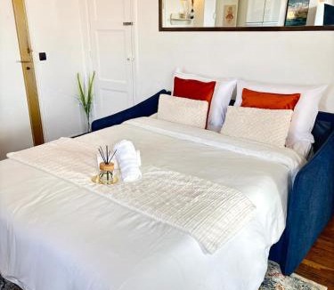 Porchefontaine Apartment | Le petit Versailles