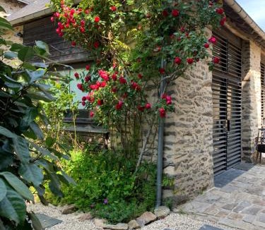 Menil House | Le Petit Vigneau