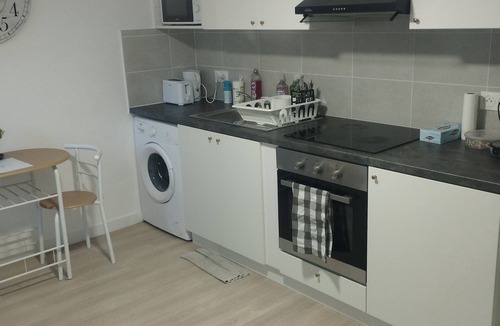 Quartier du Plateau Apartment | Le Petit Viry, à 20min D'orly